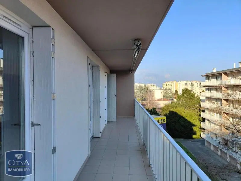 Photo 7 Appartement 3 pièces 83.77m²