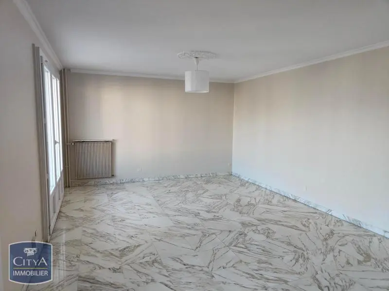 Photo 1 Appartement 3 pièces 83.77m²