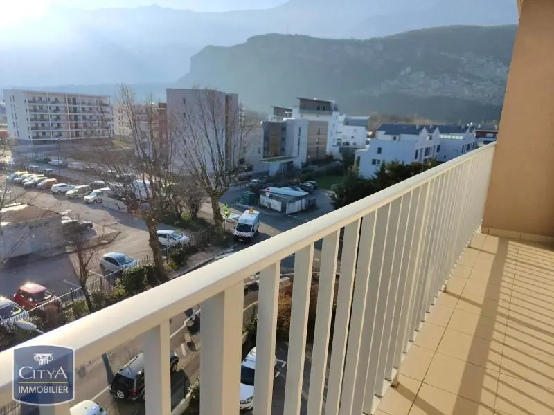 Photo 11 Appartement 3 pièces 83.77m²