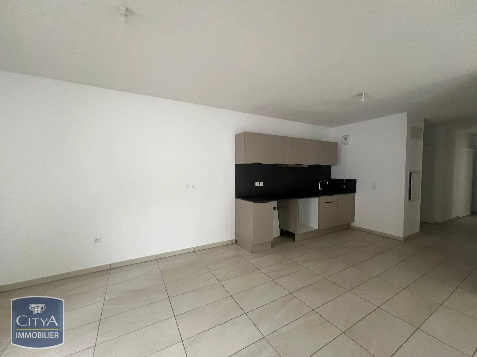 Photo 3 Appartement 4 pièces 82.59m²