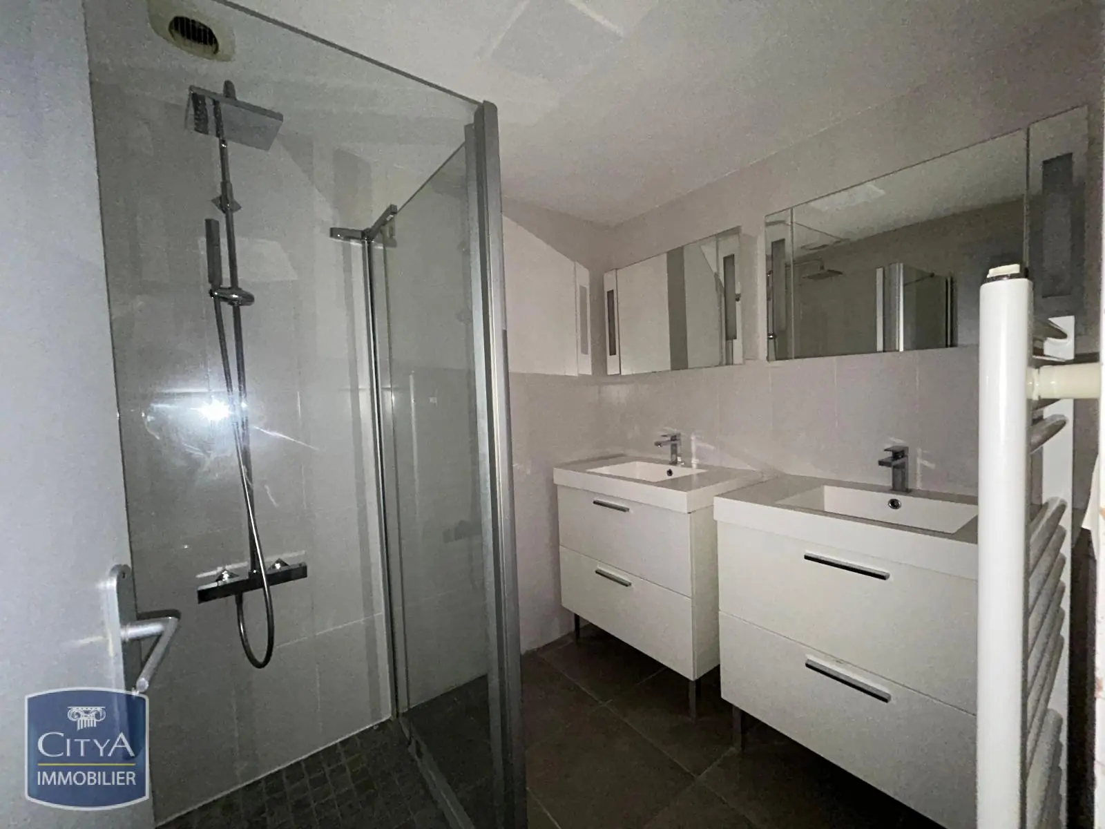 Photo 17 Appartement 6 pièces 121.66m²