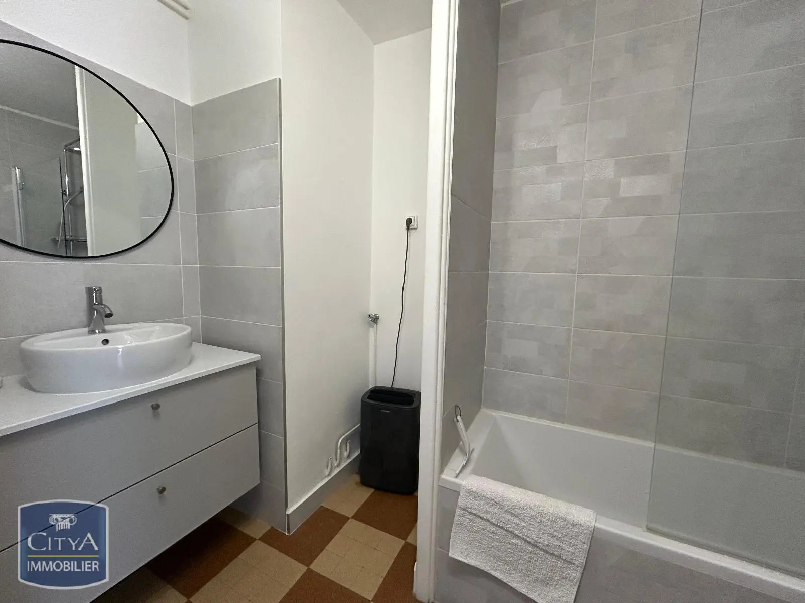 Photo 4 Appartement 4 pièces 77.9m²