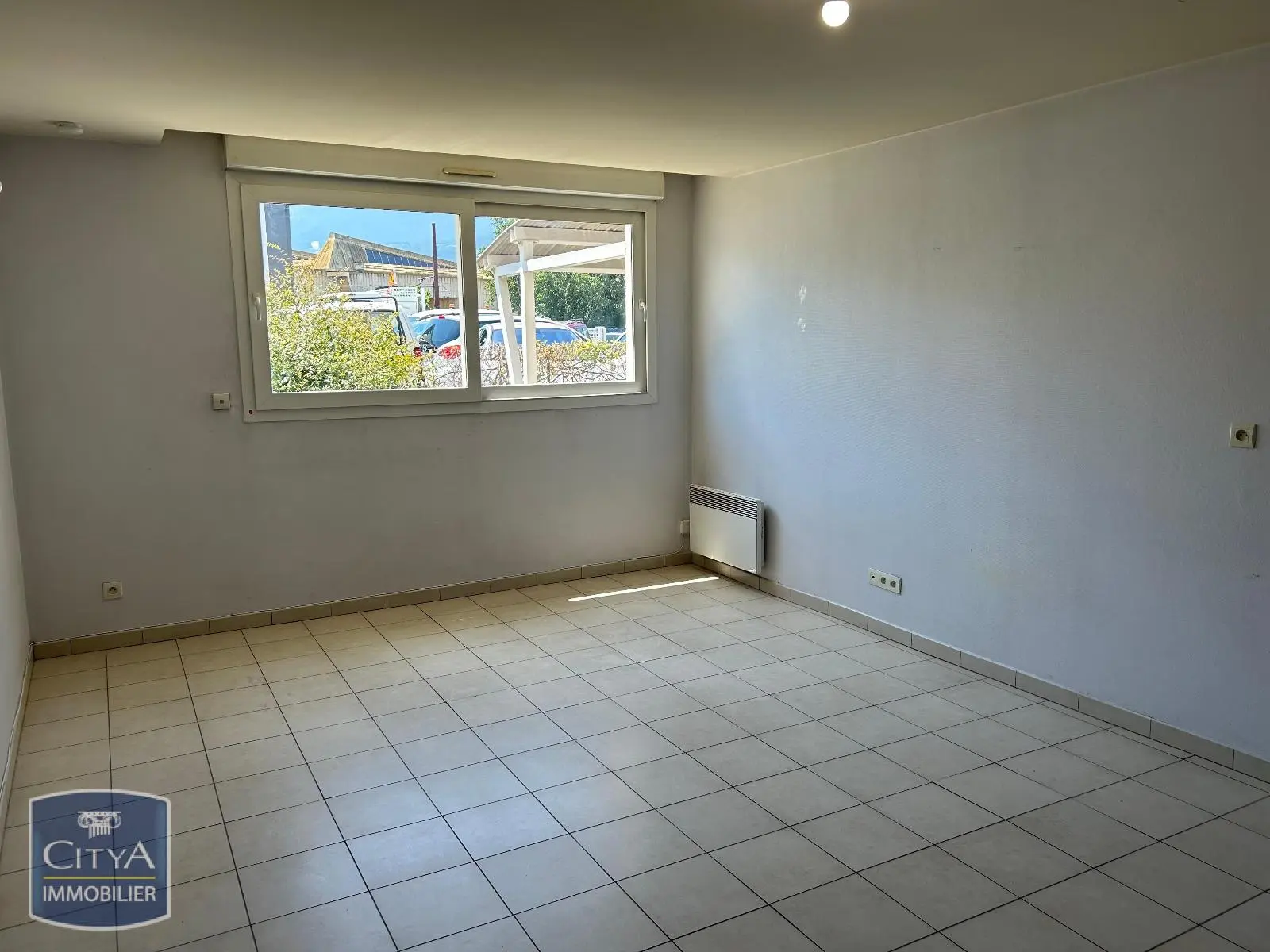 Photo 2 Appartement 1 pièce 27.53m²