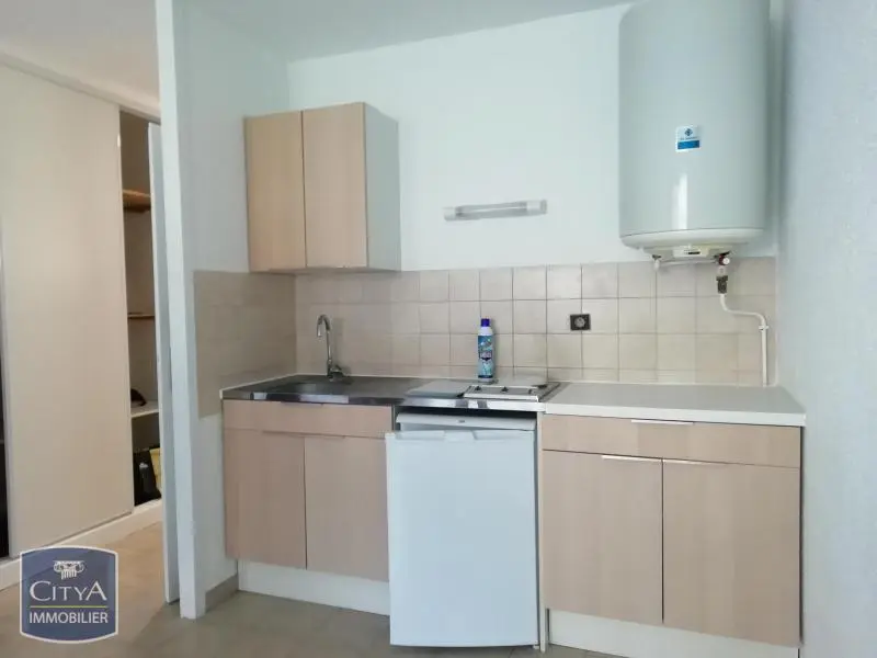 Photo 2 Appartement 1 pièce 25m²