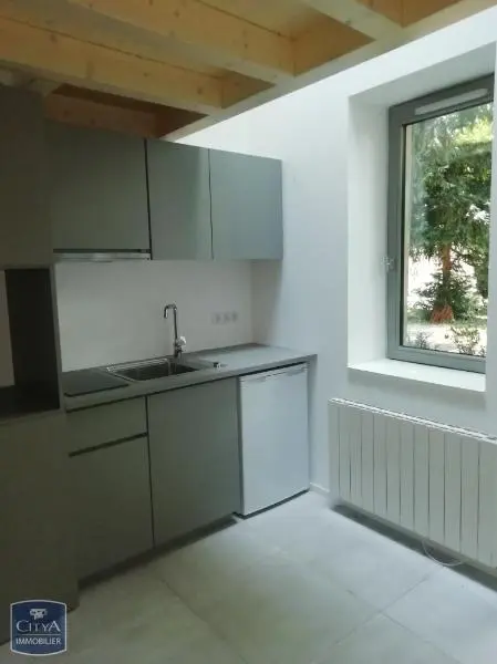 Photo 1 Appartement 1 pièce 17.39m²