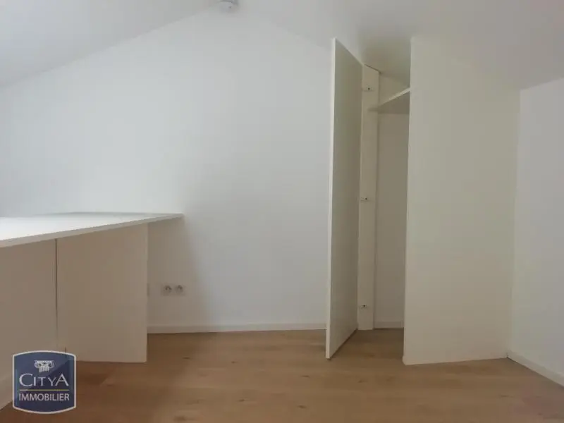Photo 3 Appartement 1 pièce 17.39m²