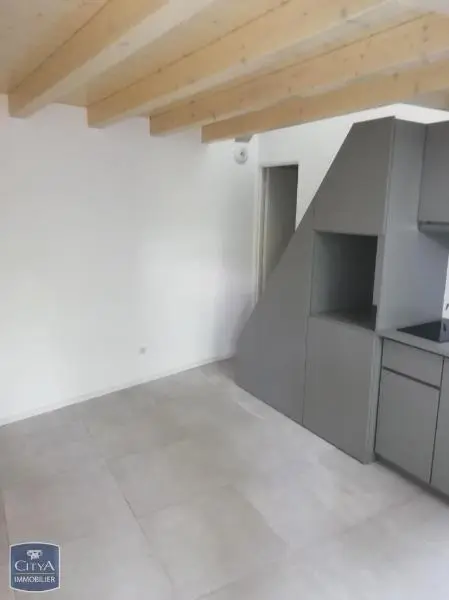 Photo 2 Appartement 1 pièce 17.39m²