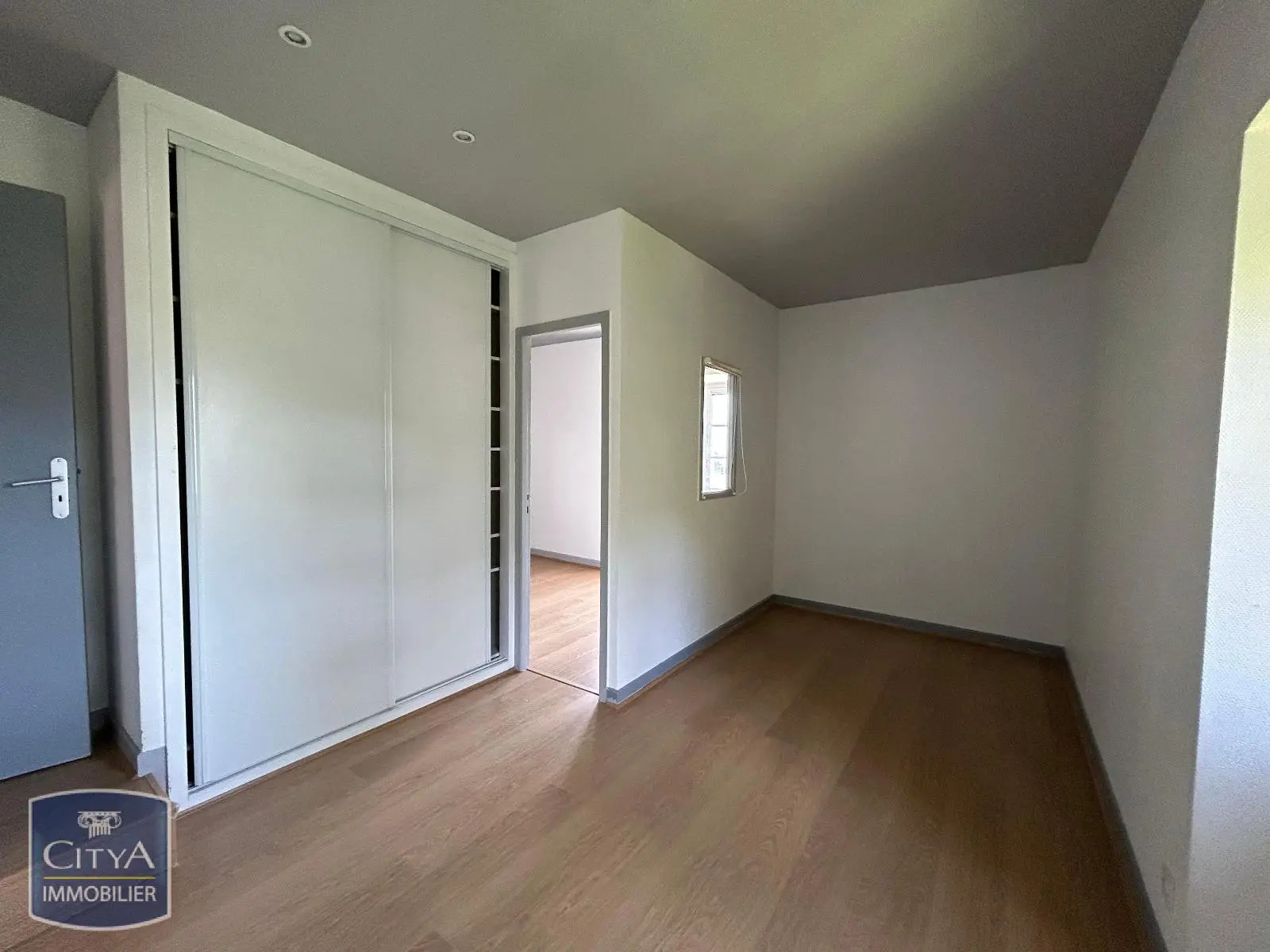 Photo 7 Appartement 6 pièces 121.66m²