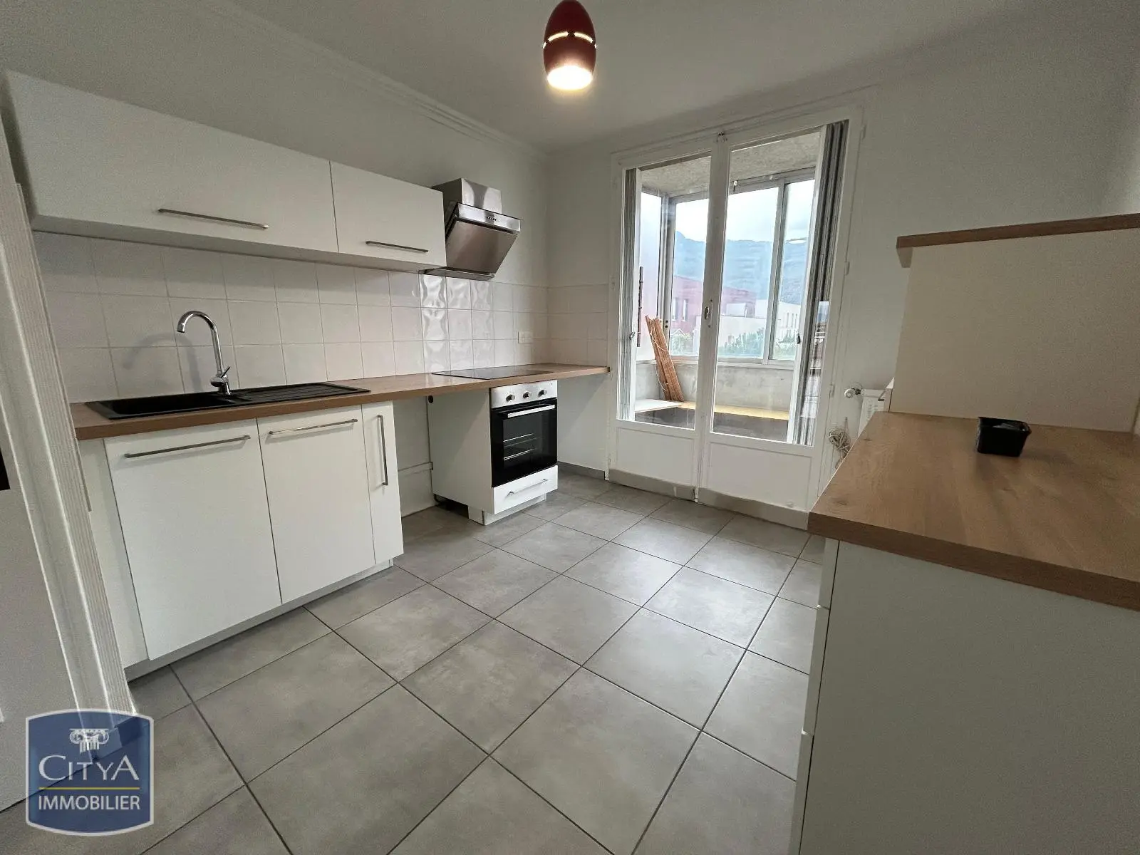 Photo 4 Appartement 4 pièces 89.23m²