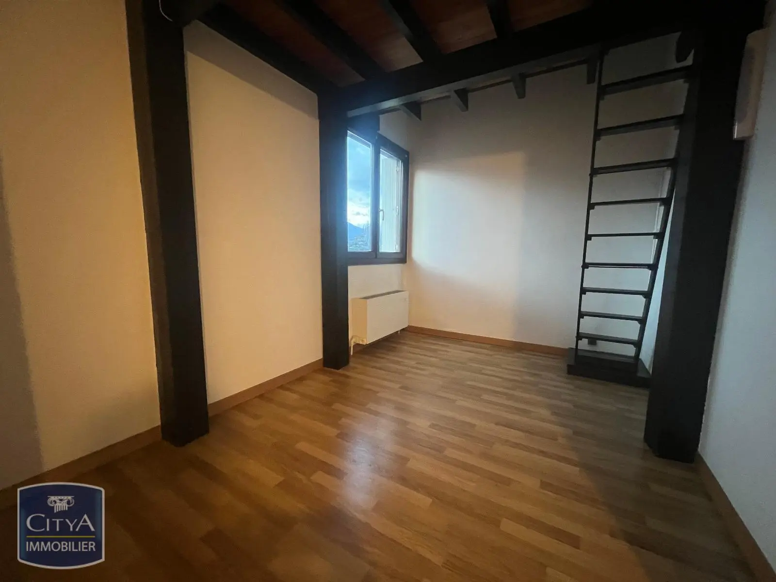 Photo 2 Appartement 1 pièce 35.32m²