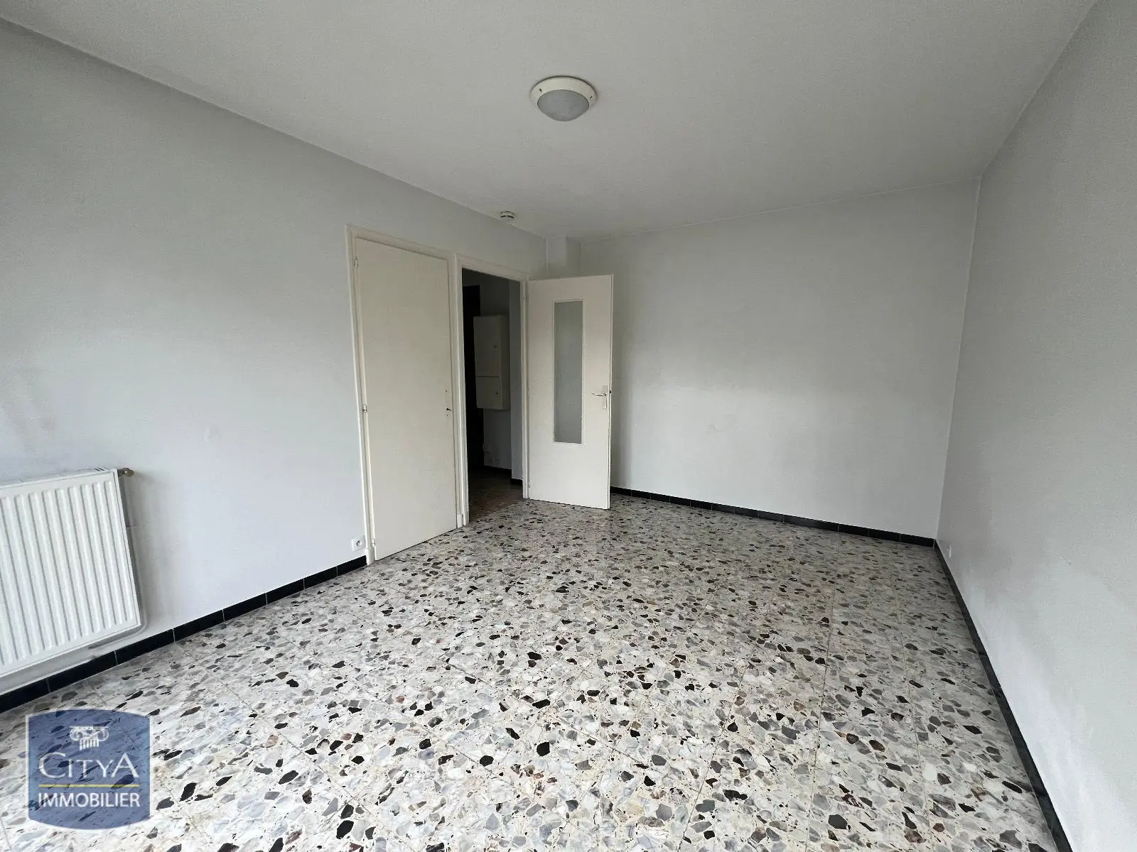 Photo 3 Appartement 1 pièce 34.1m²