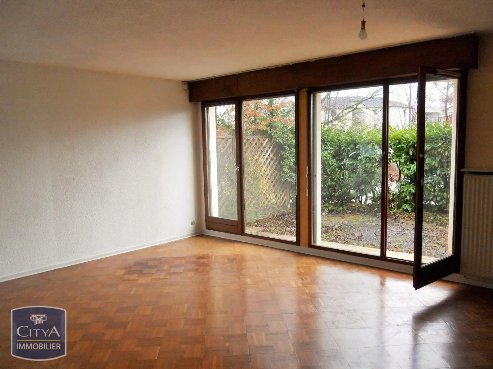 Photo 1 Maison 5 pièces 115m²