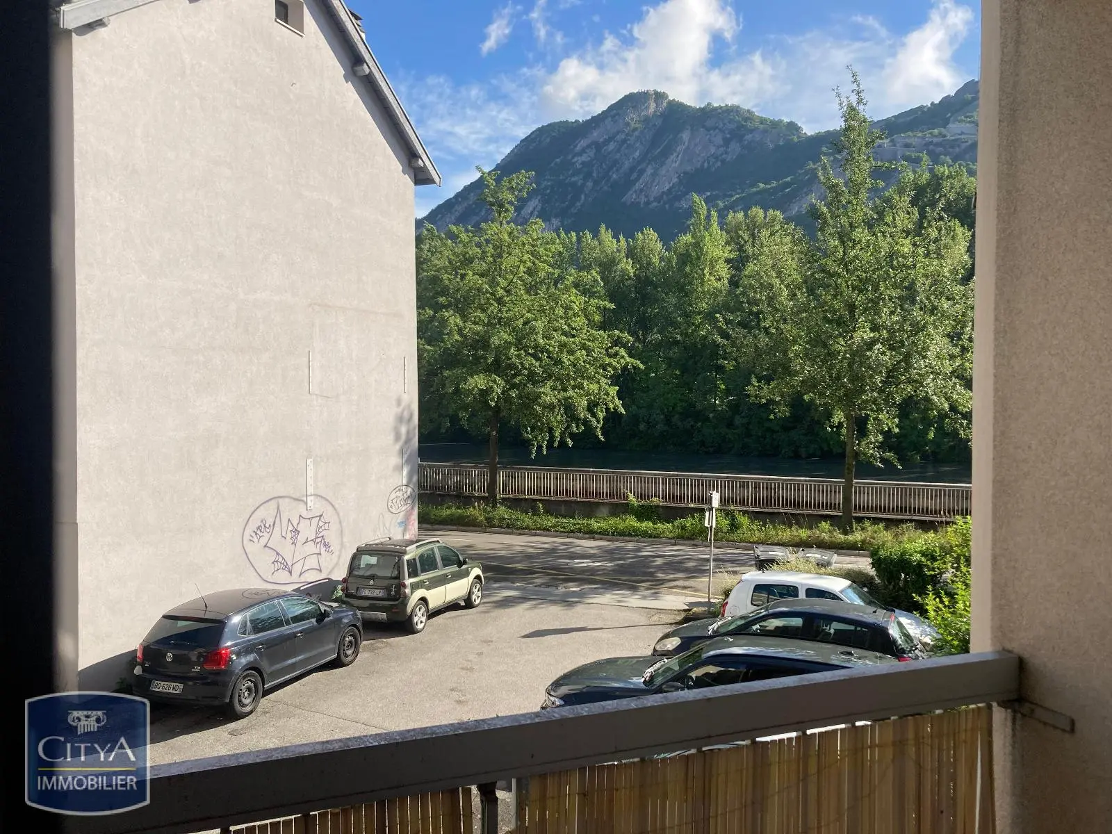 Photo 4 Appartement 1 pièce 23.68m²