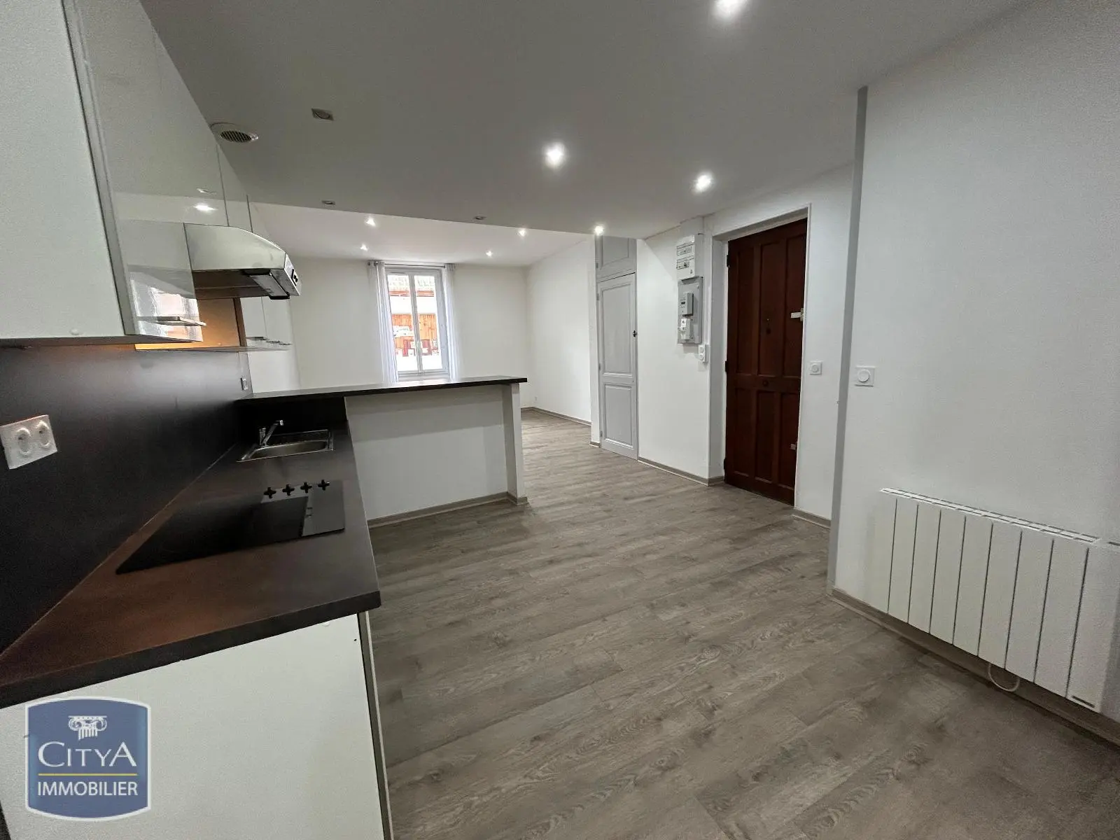 Photo 2 Appartement 2 pièces 56.46m²