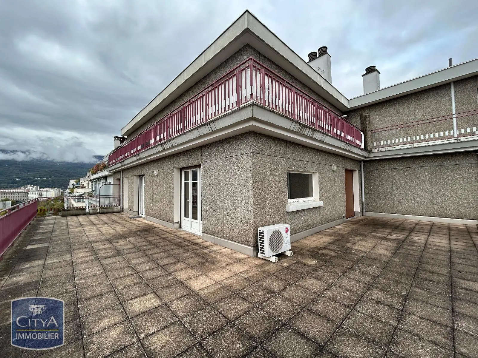 Photo 12 Appartement 4 pièces 110.56m²