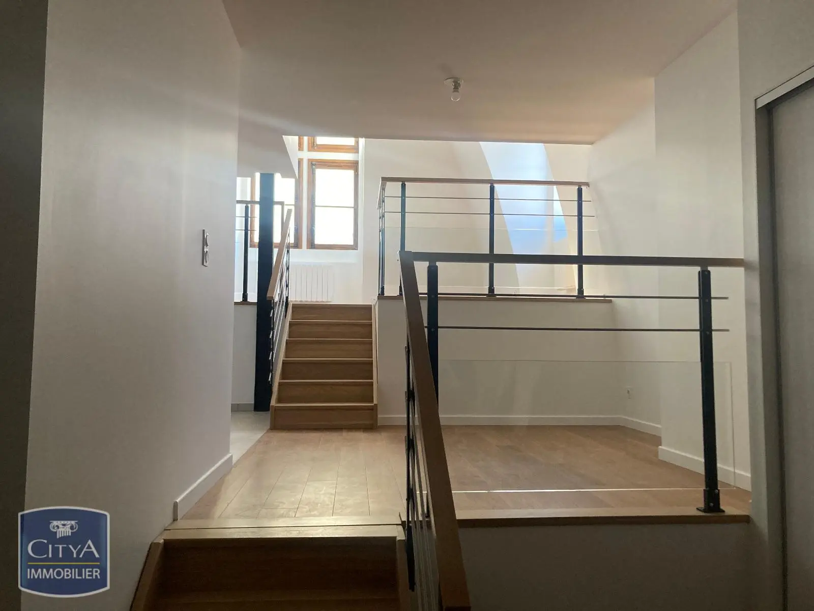 Photo 5 Appartement 1 pièce 77.63m²