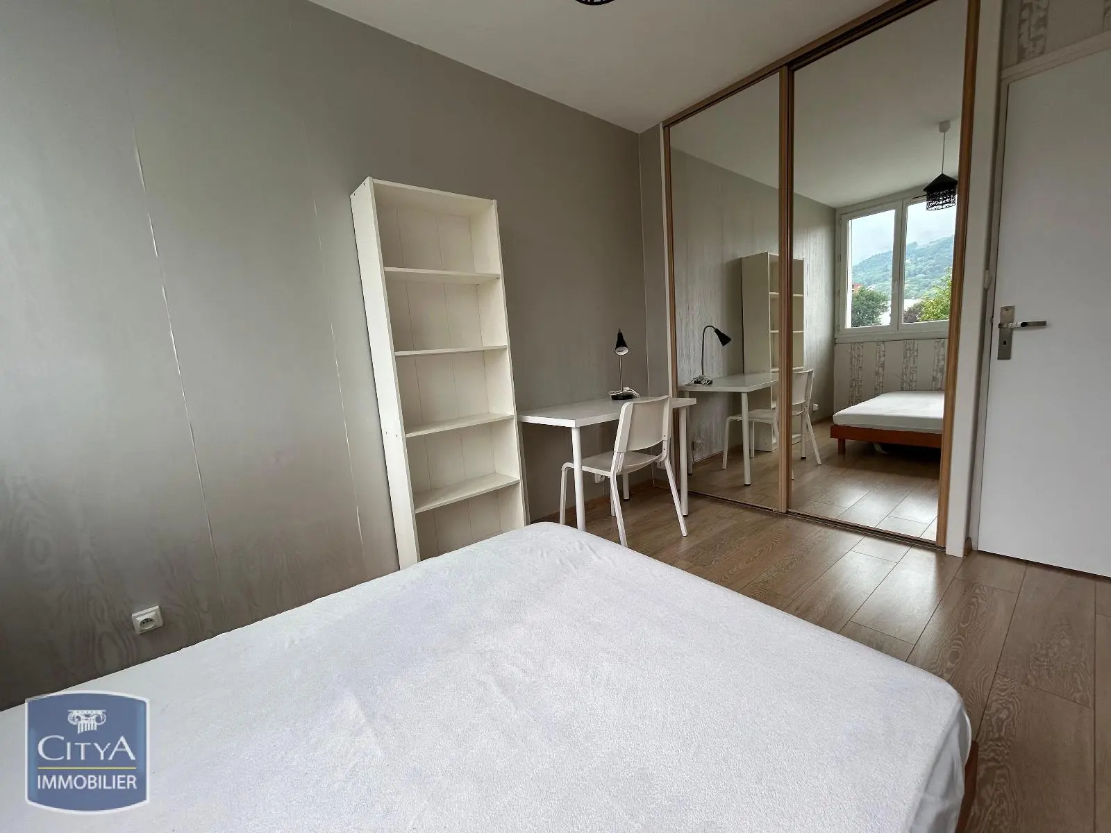 Photo 16 Appartement 5 pièces 82m²