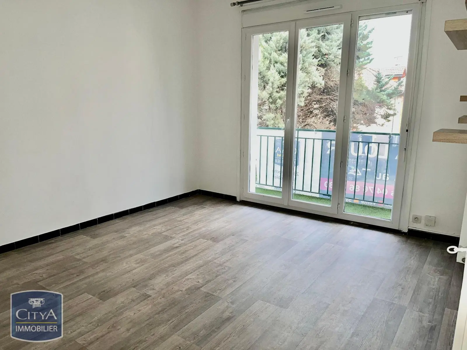 Photo 1 Appartement 1 pièce 33.64m²