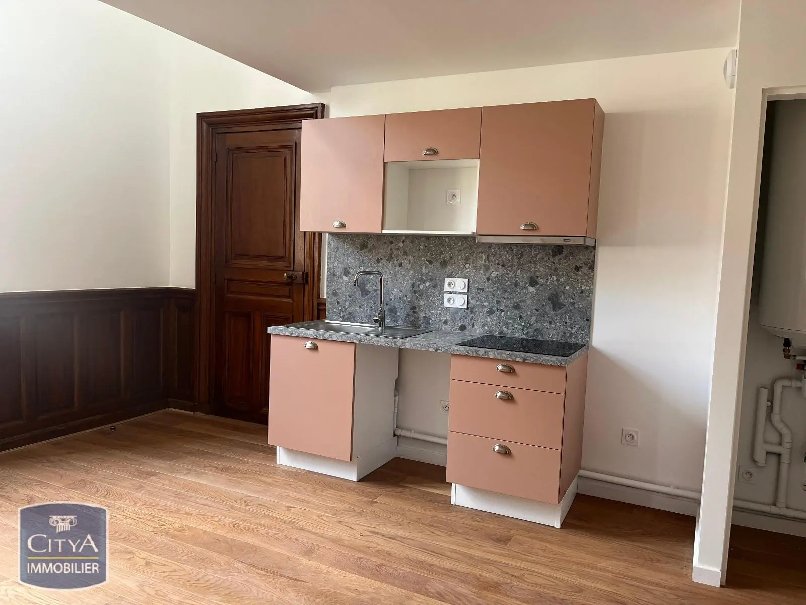 Photo 2 Appartement 2 pièces 85.86m²