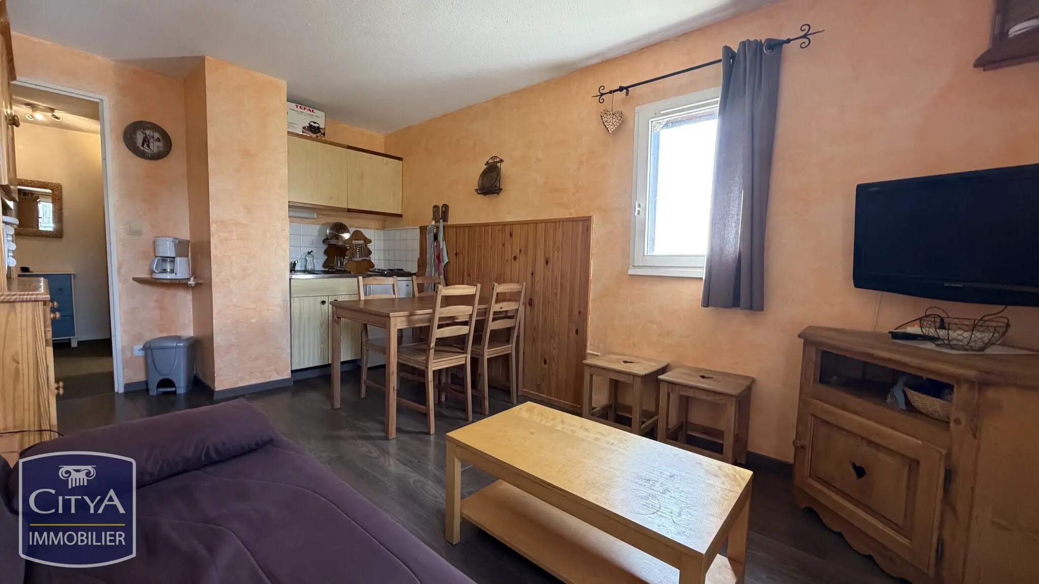 Photo 2 Appartement 1 pièce 24m²
