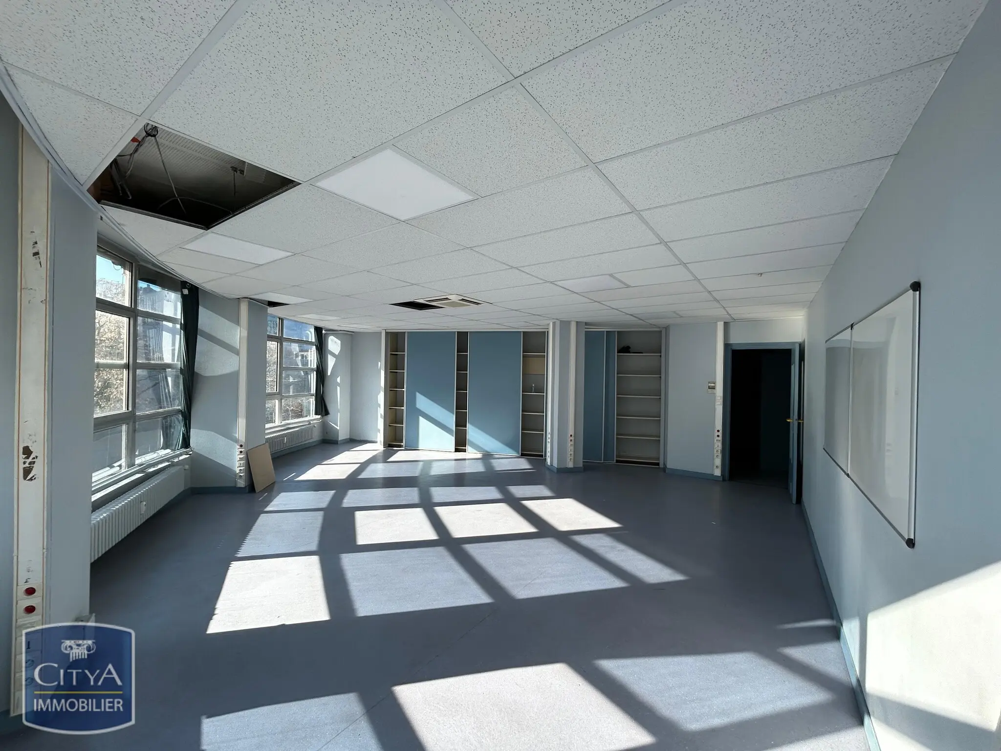Photo 1 Local Commercial 405m²