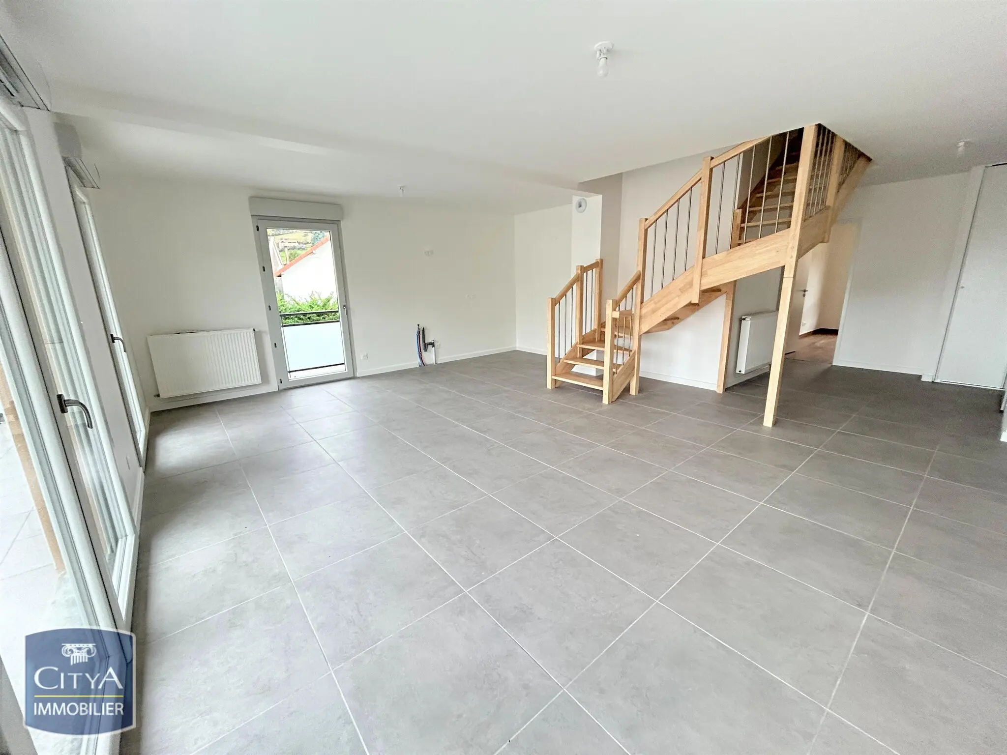 Photo 1 Appartement 6 pièces 118m²