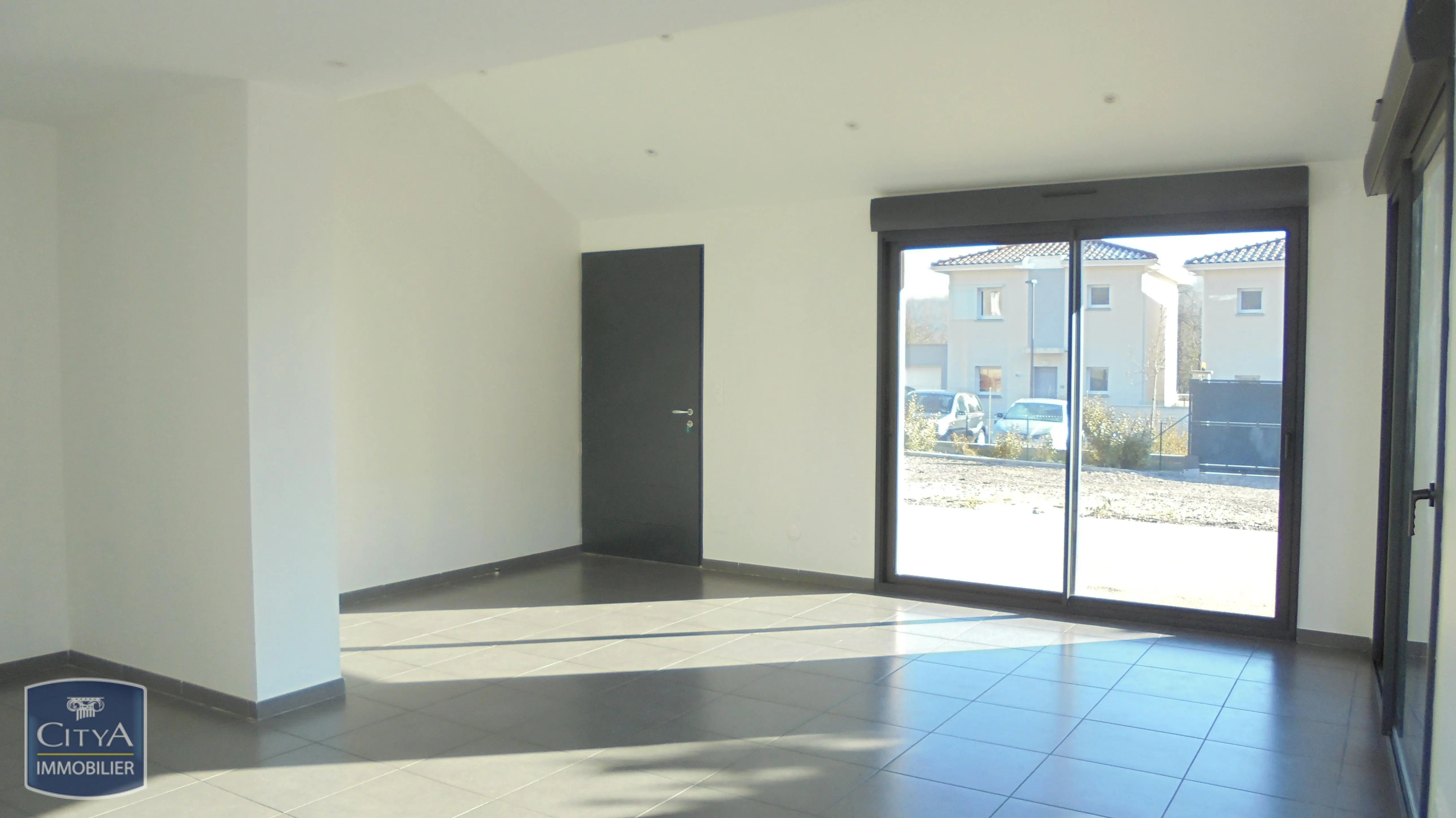 Photo 1 Maison 6 pièces 186m²