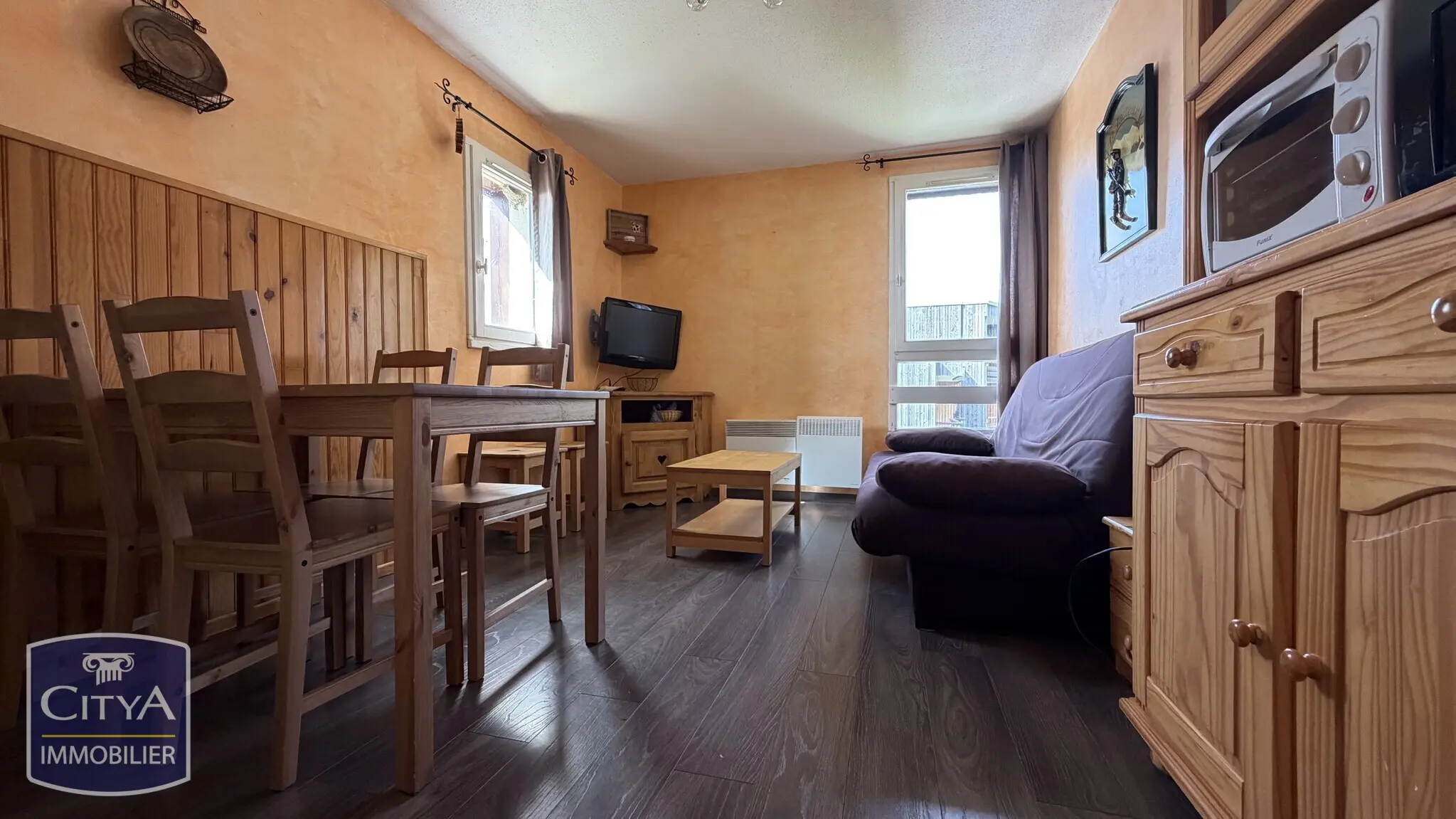 Photo 1 Appartement 1 pièce 24m²