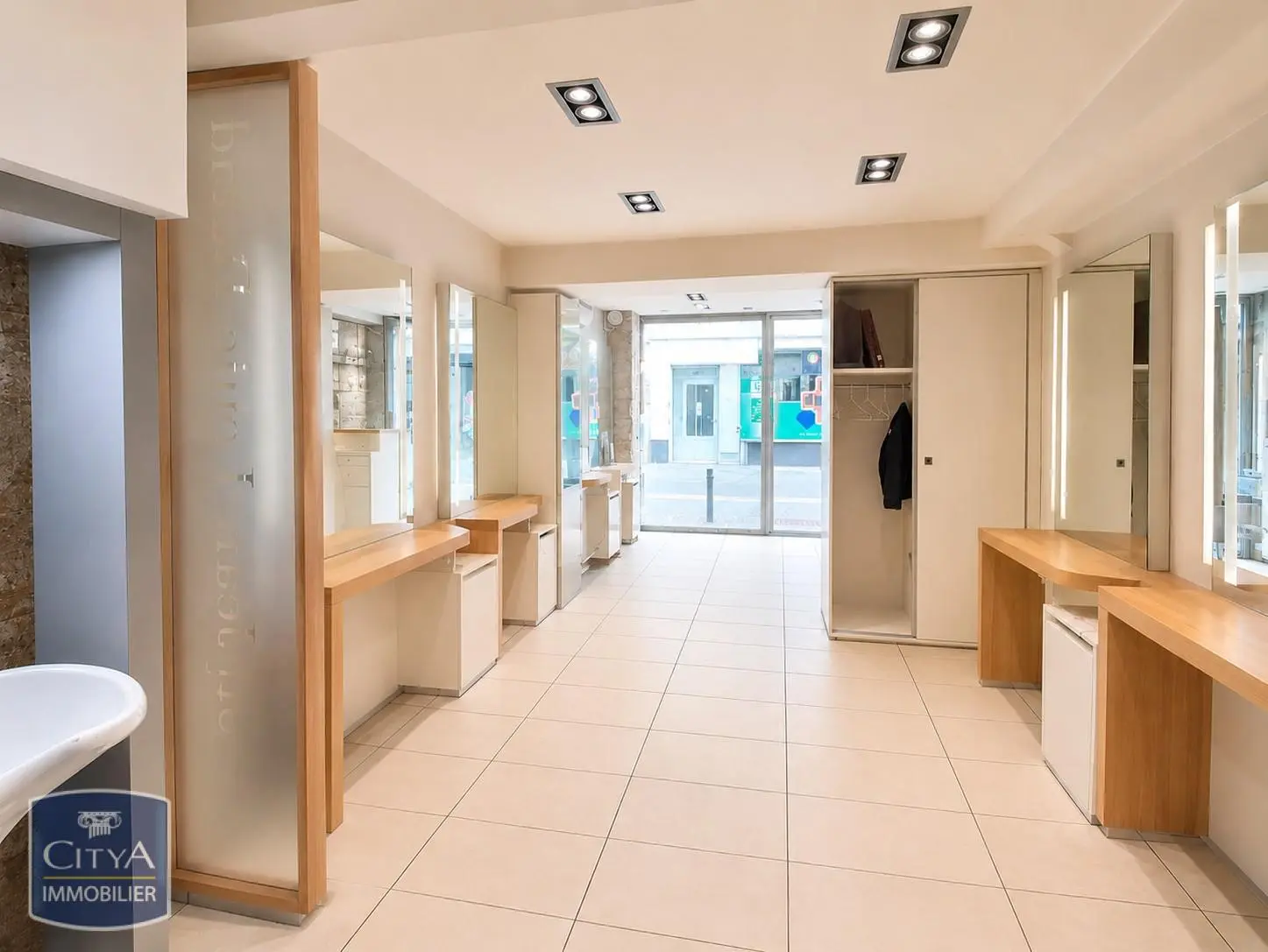 Photo 3 Local Commercial 39m²