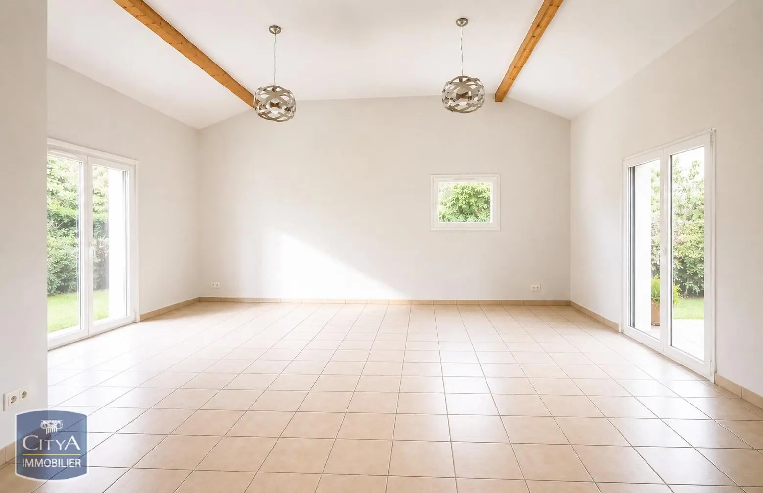 Photo 2 Maison 5 pièces 141m²