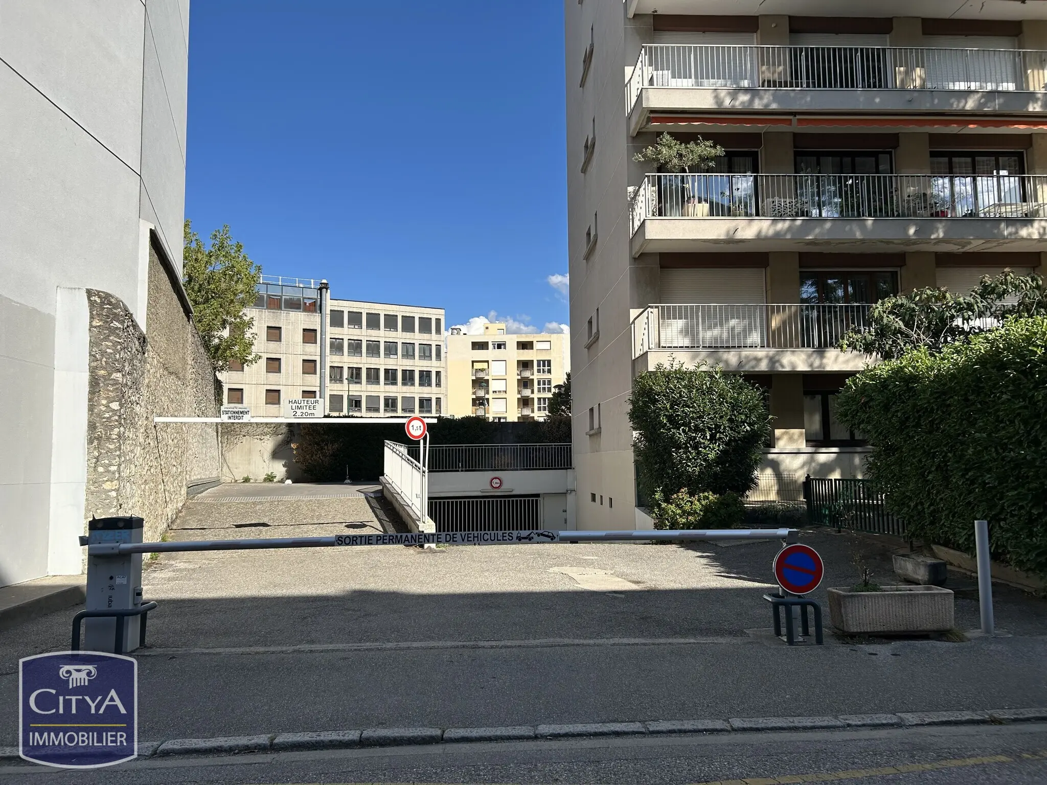 Photo 7 Parking 14m²