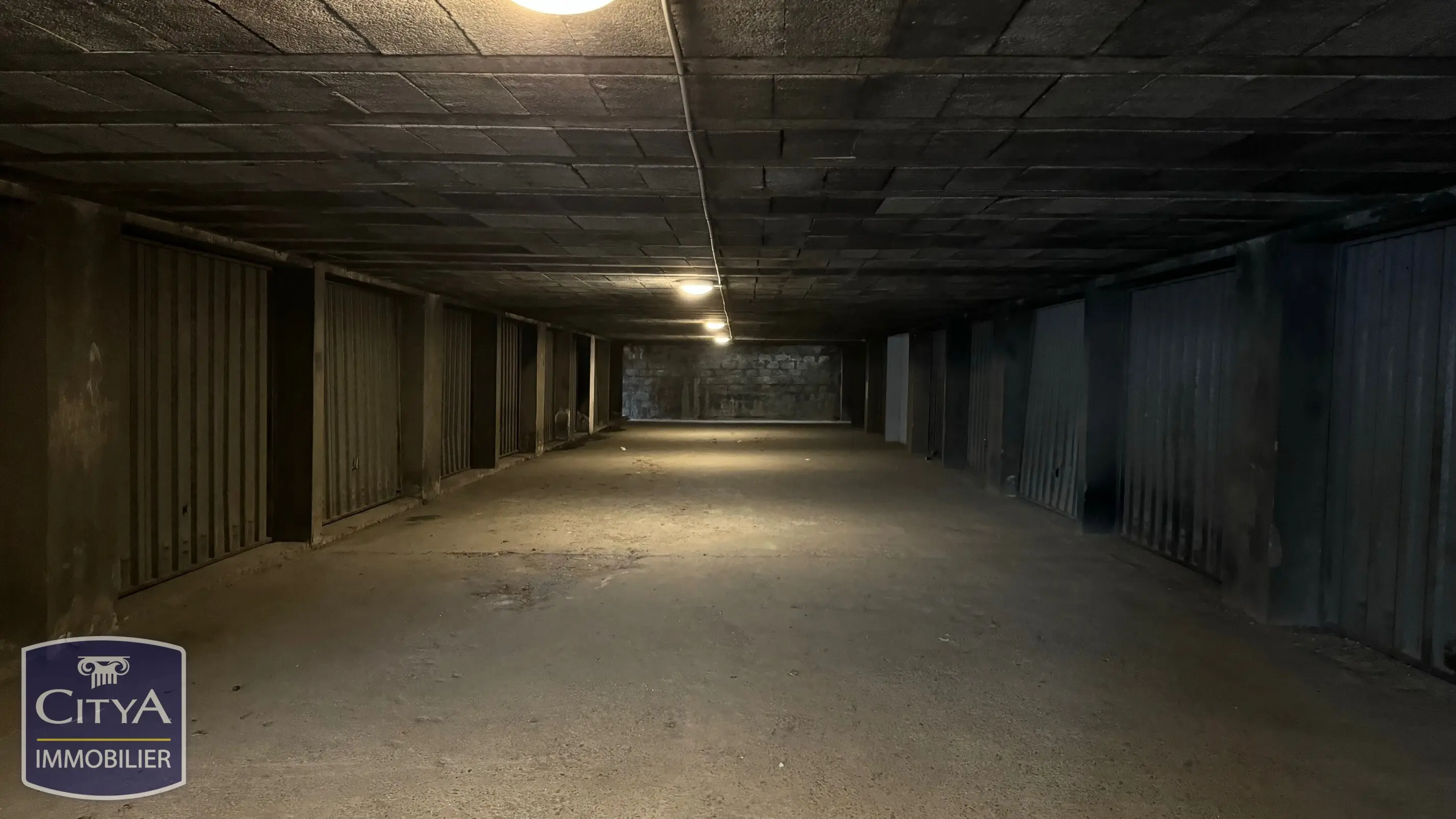 Photo 5 Parking 14m²