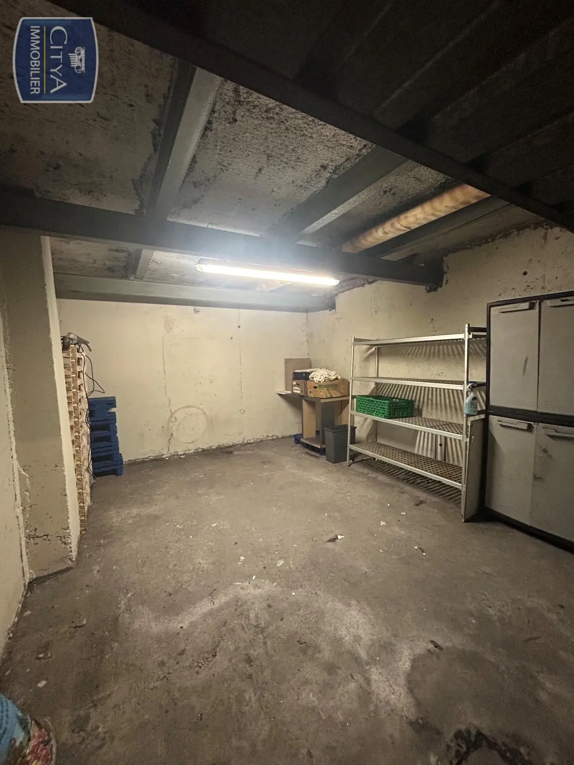Photo 3 Parking 21.6m²