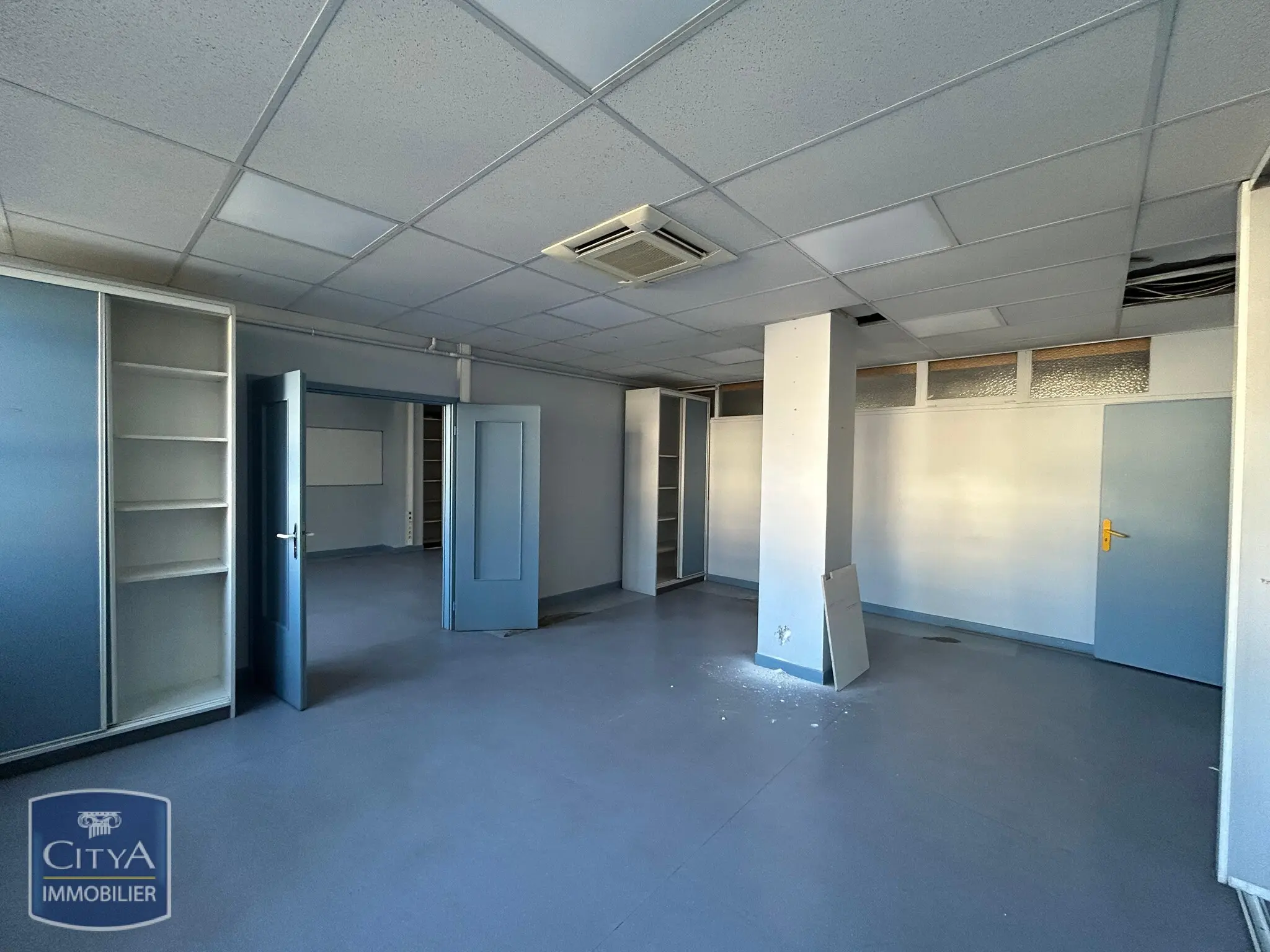 Photo 11 Local Commercial 405m²