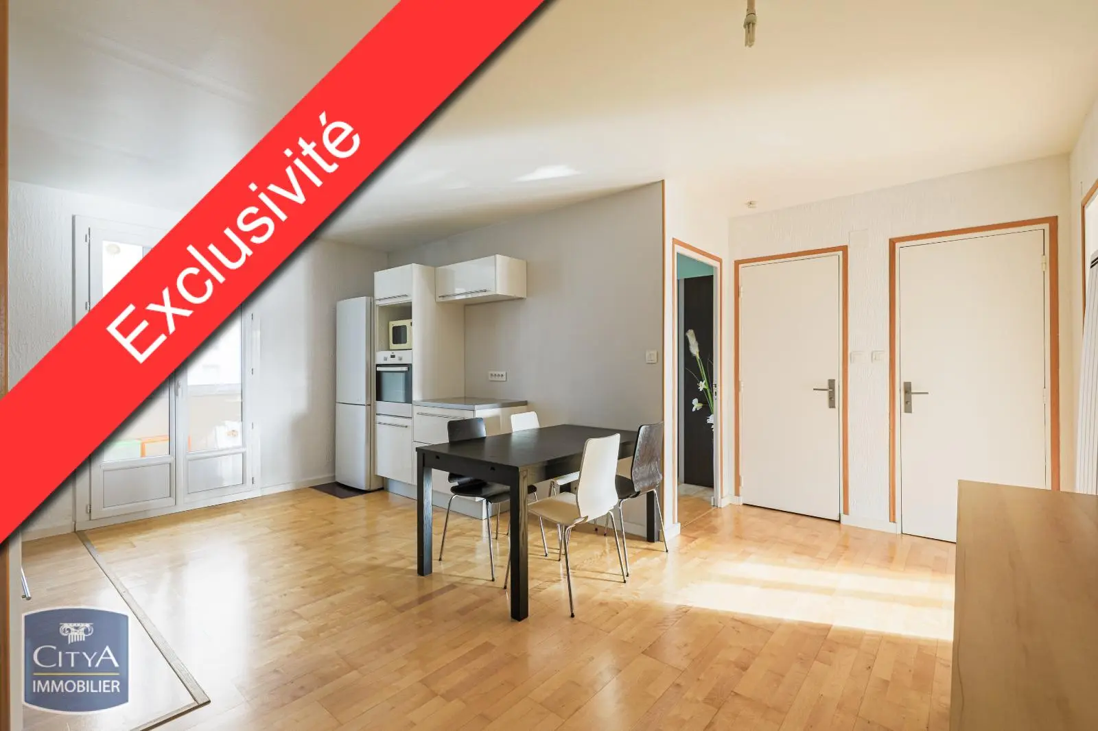 Photo 2 Appartement 2 pièces 61.62m²