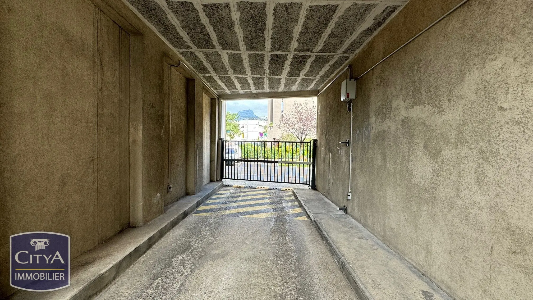 Photo 3 Parking 14m²