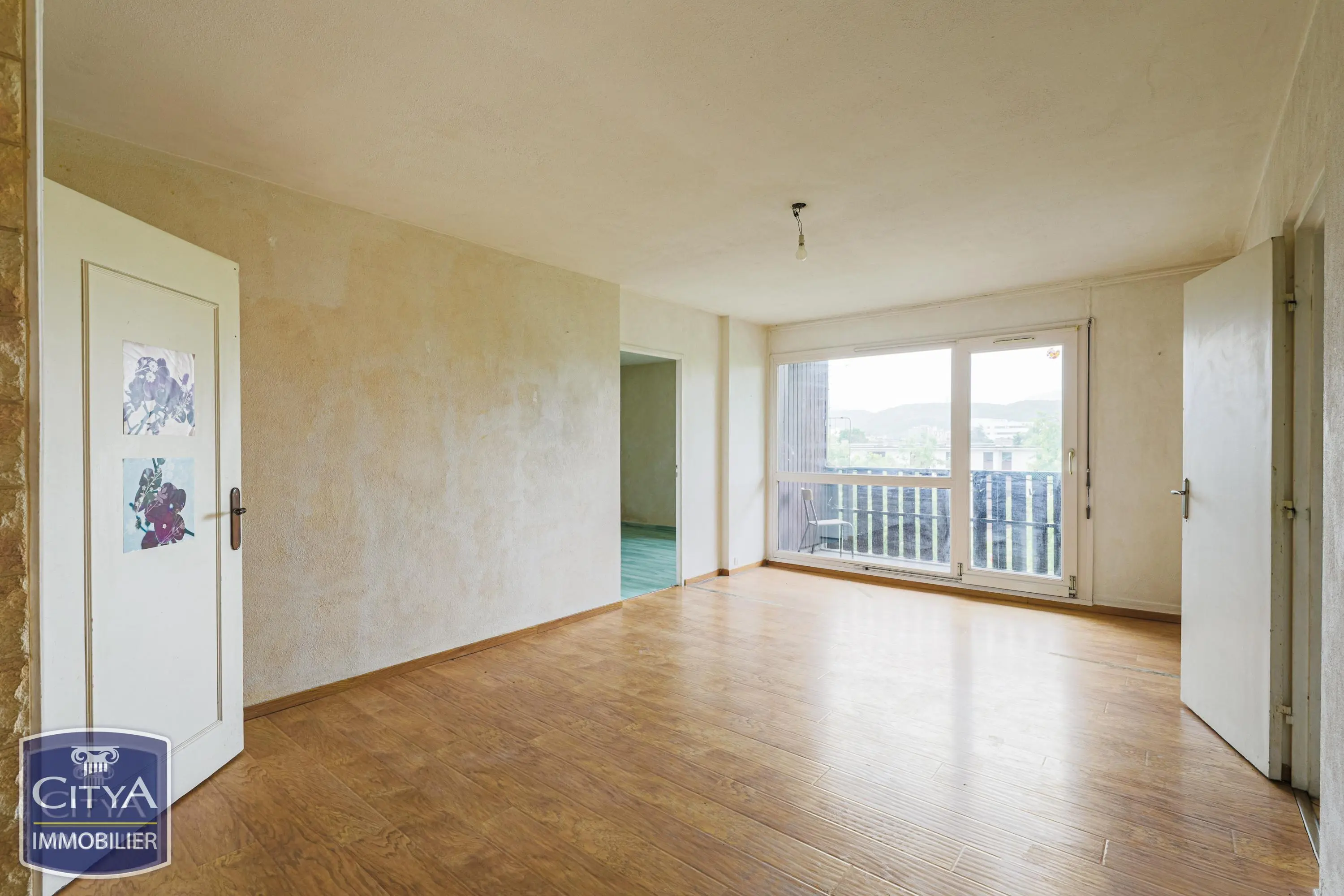 Photo 3 Appartement 4 pièces 77.6m²