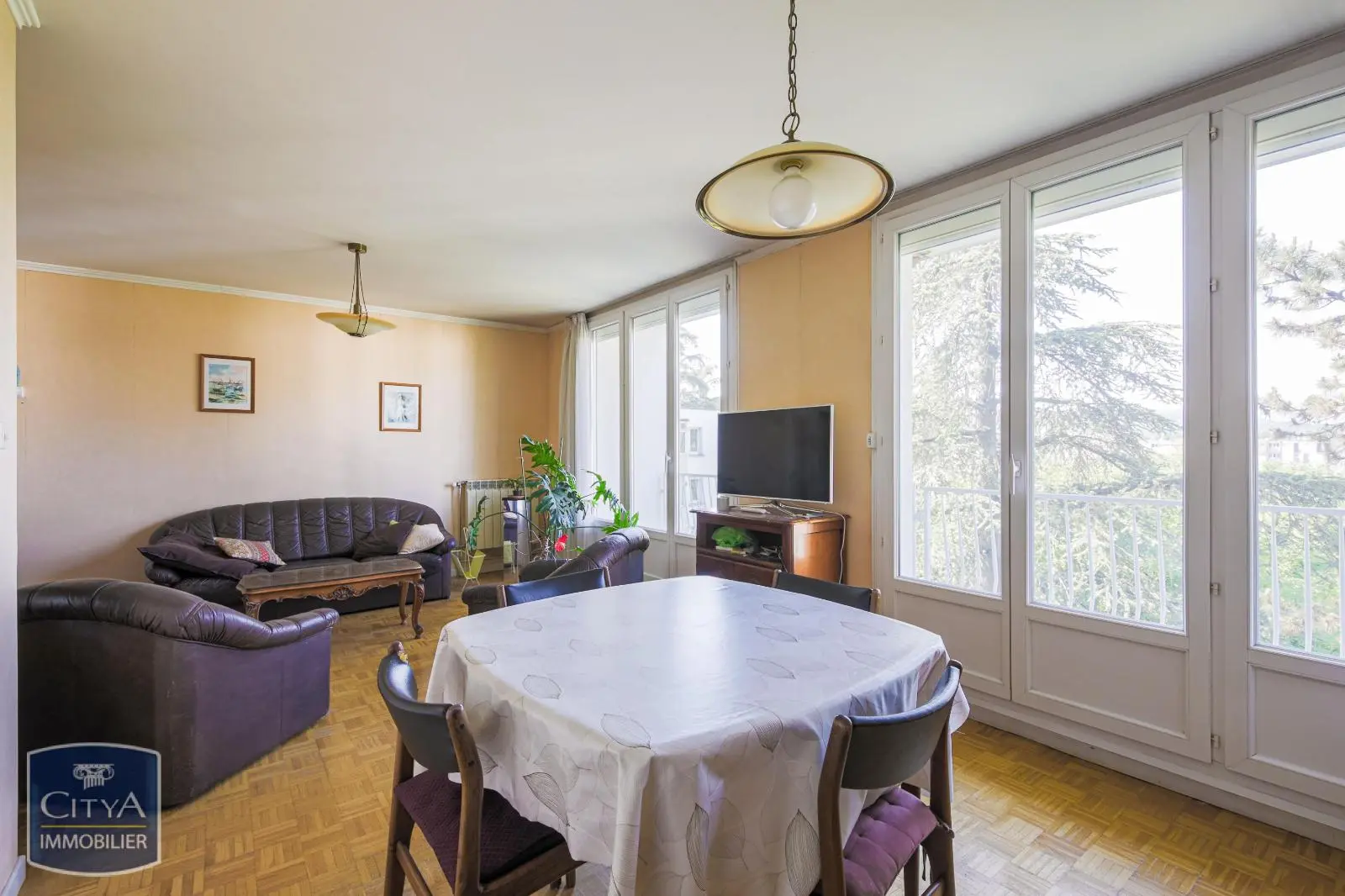 Photo 1 Appartement 5 pièces 84.53m²