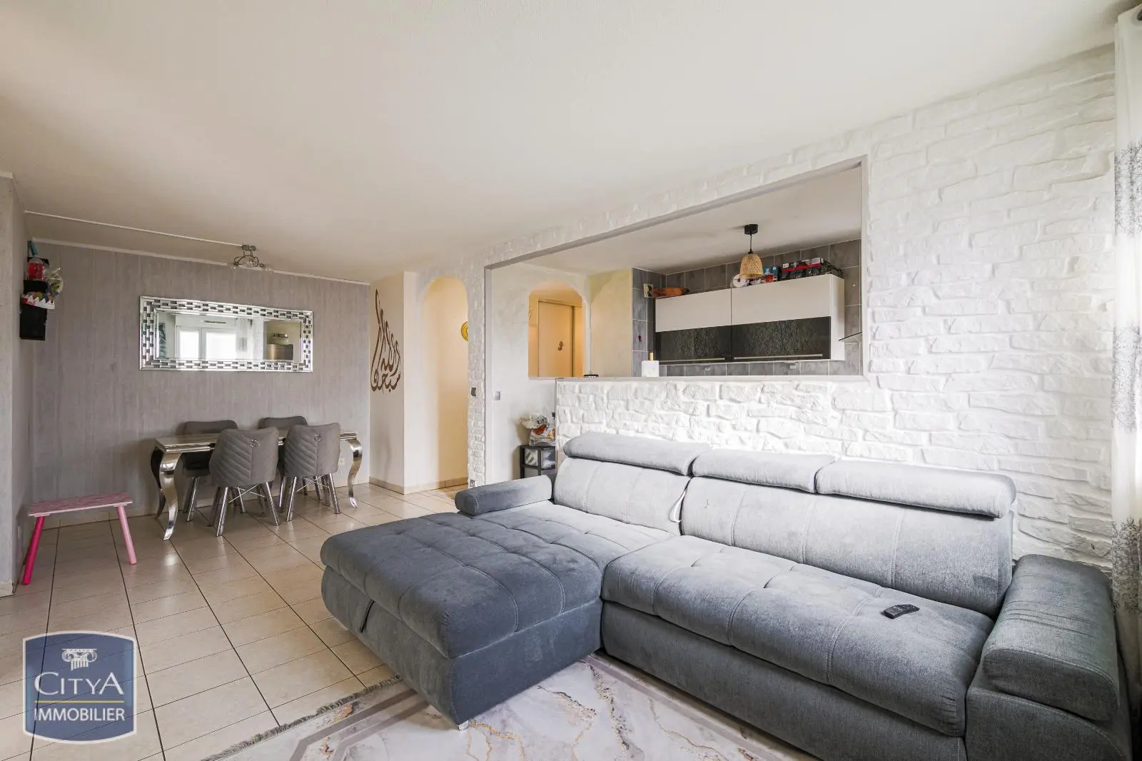 Photo 1 Appartement 4 pièces 74m²