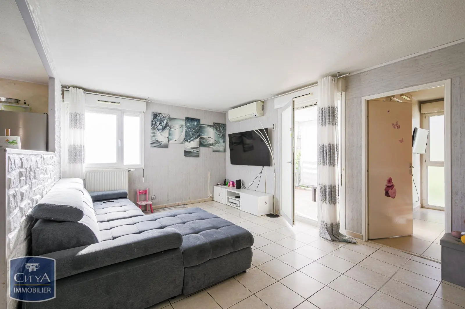 Photo 3 Appartement 4 pièces 74m²