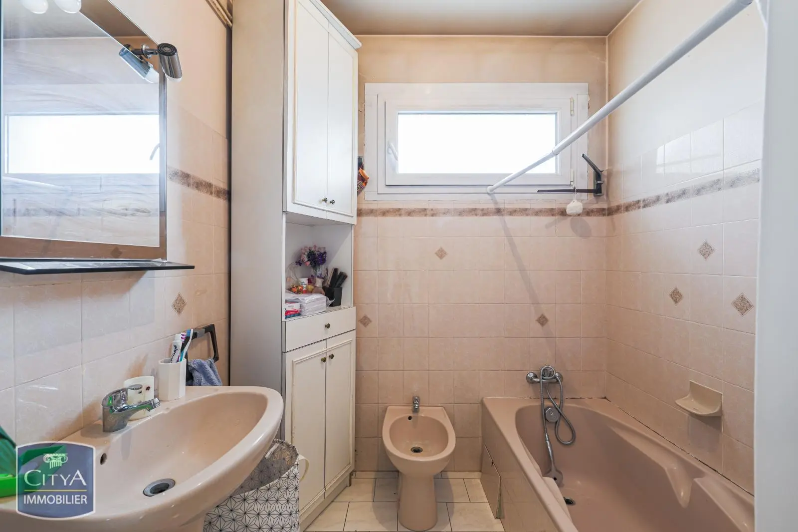 Photo 10 Appartement 2 pièces 77m²