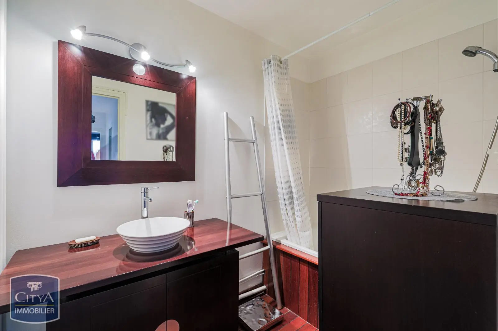 Photo 8 Appartement 4 pièces 77m²