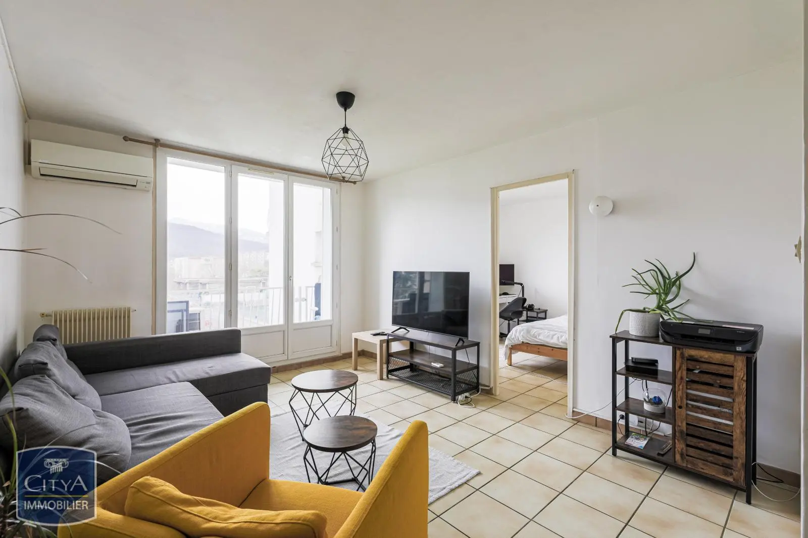 Photo 1 Appartement 5 pièces 85m²