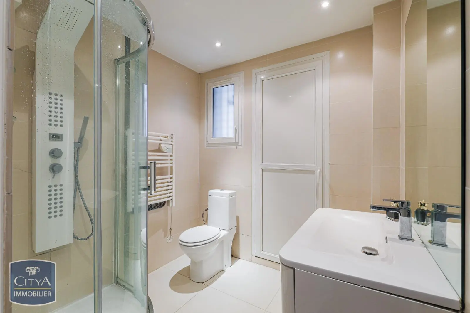 Photo 1 Appartement 4 pièces 76m²