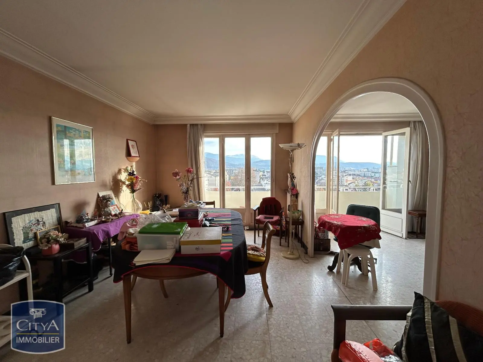 Photo 2 Appartement 2 pièces 77m²