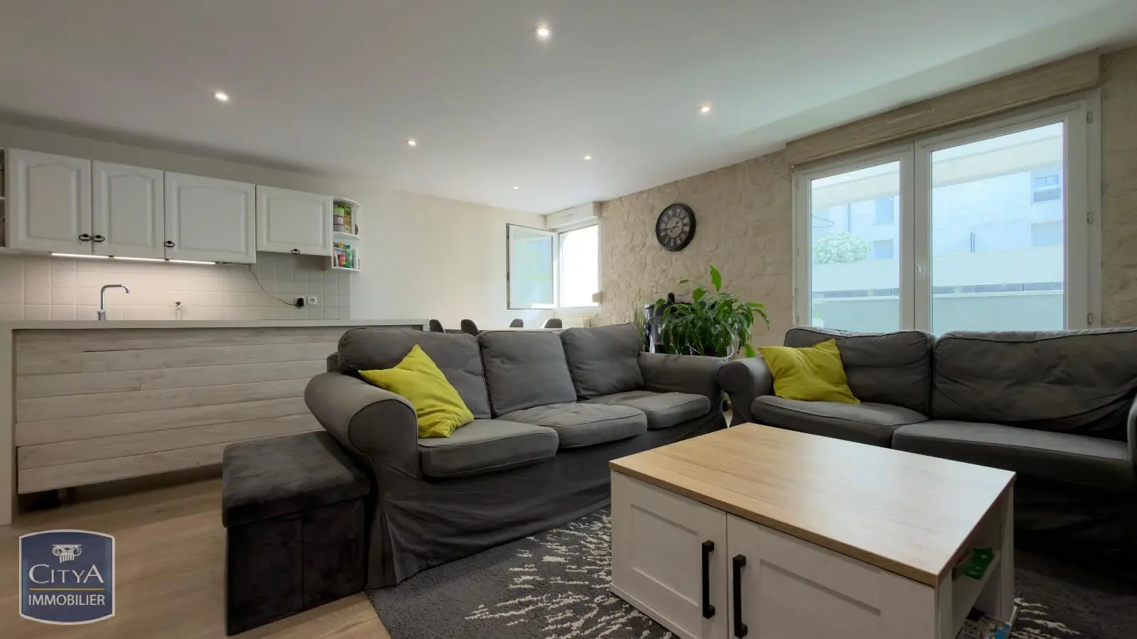 Photo 2 Appartement 4 pièces 80m²