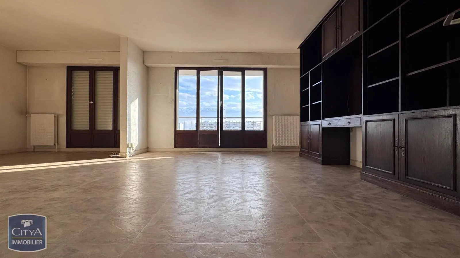 Photo 2 Appartement 4 pièces 95m²