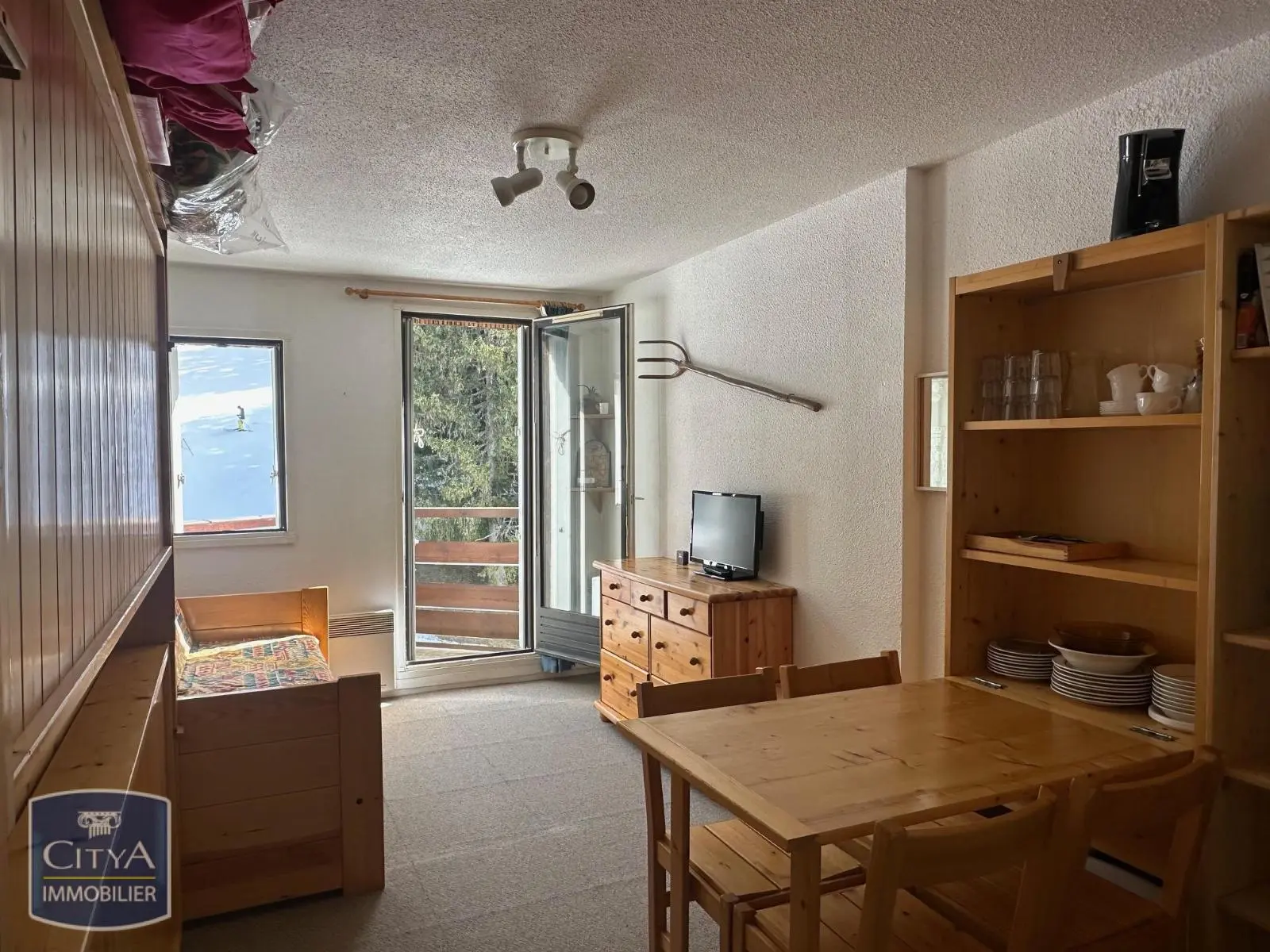 Photo 1 Appartement 1 pièce 18m²