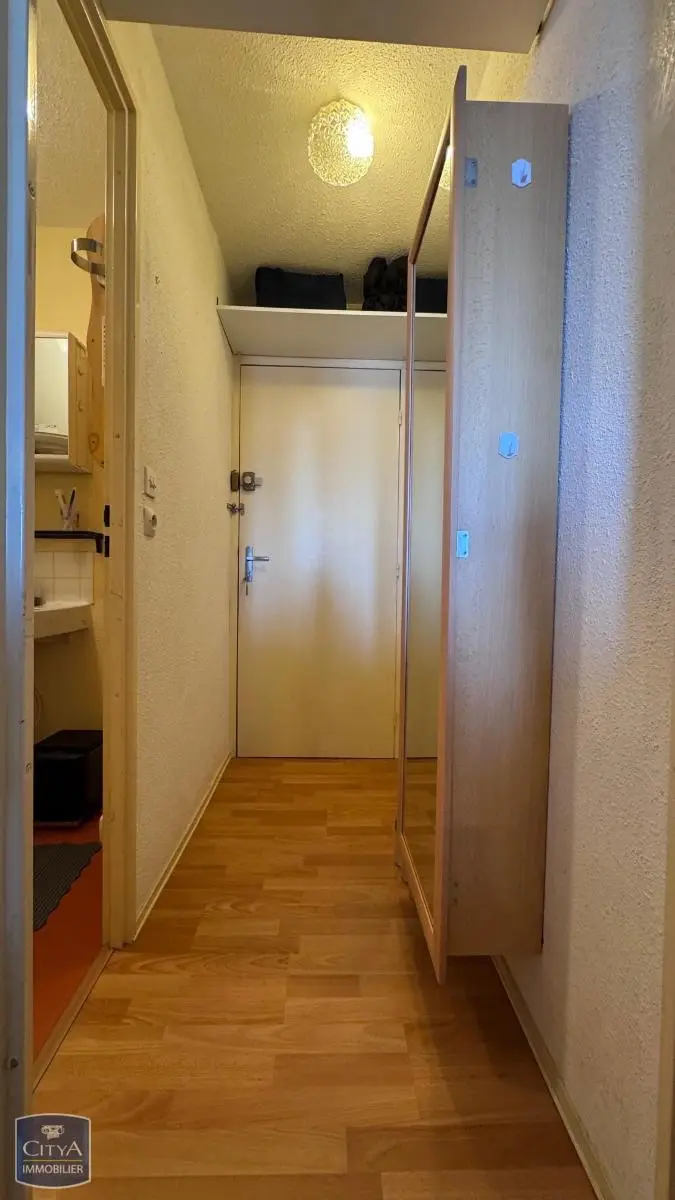 Photo 14 Appartement 1 pièce 18m²