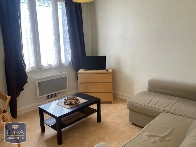 Photo 2 Appartement 1 pièce 27m²